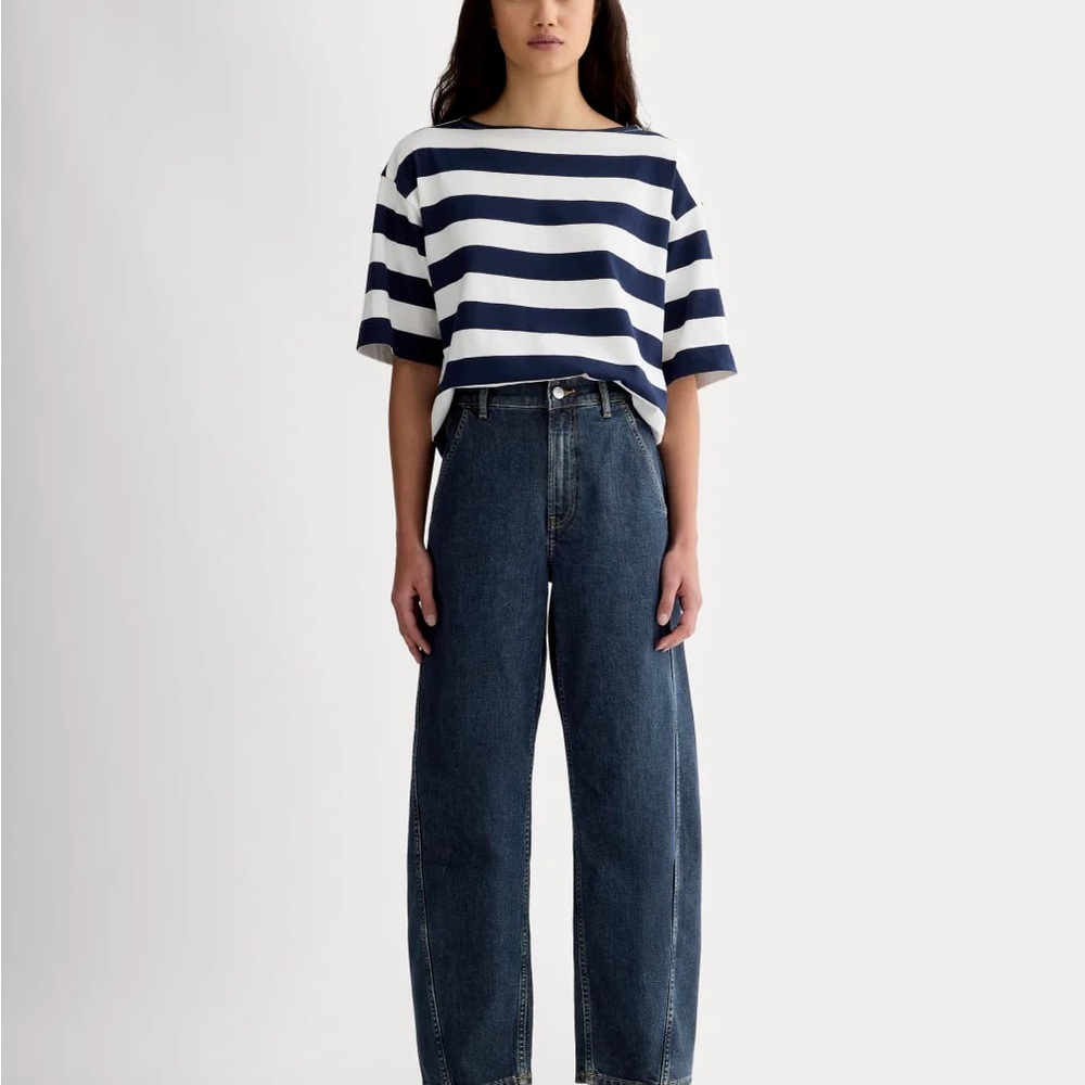 Everlane High-Rise Jeans in Dark Blue Denim - Picture 5 of 6